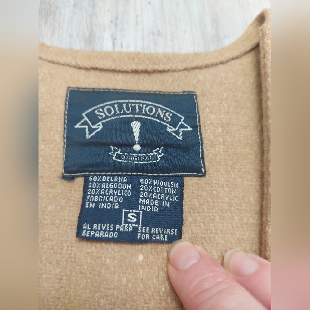 Vintage Solutions Wool Blend Camel Wooden Beaded Southwestern Vest Boho Aztec - Picture 3 of 8